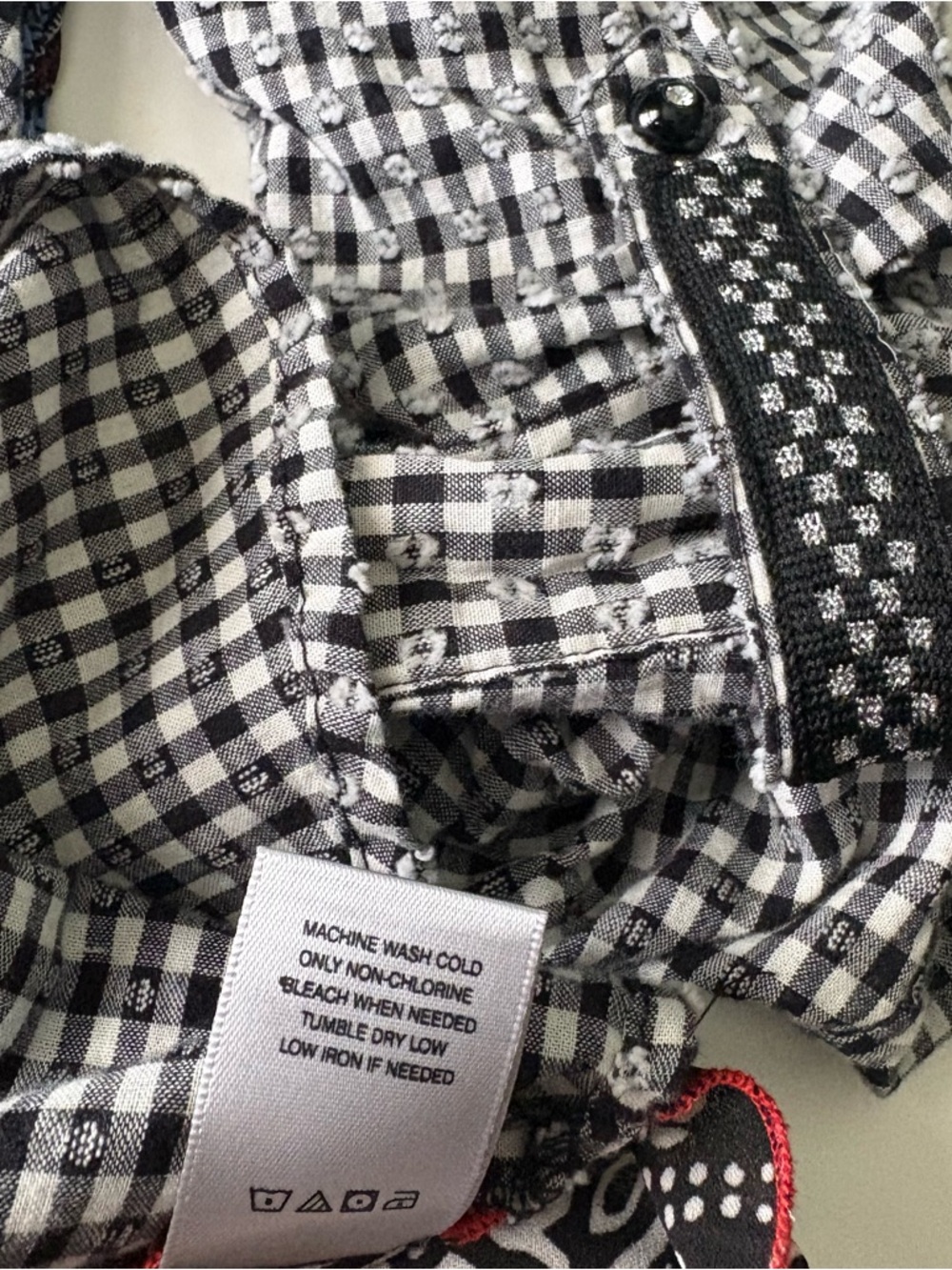 John Mark Mixed Print Black and White Top Size Large - Picture 9 of 9